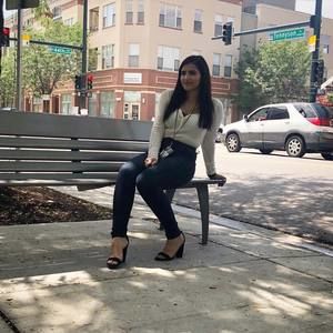 Meet your Posher, Adriana